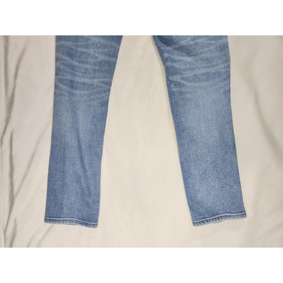 Sz000 American Eagle Mom Jean Straight Leg Distressed Light Wash Womens Size 000 - Picture 9 of 14